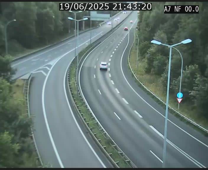 Caméra autoroute Luxembourg A7 - Echangeur A1/A7 Grünewald direction Tunnel Stafelter