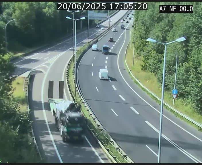 Caméra autoroute Luxembourg A7 - Echangeur A1/A7 Grünewald direction Tunnel Stafelter