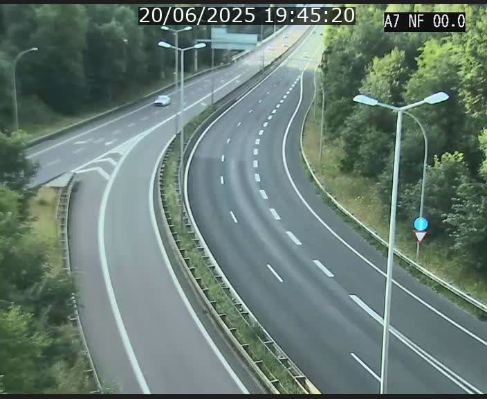 Caméra autoroute Luxembourg A7 - Echangeur A1/A7 Grünewald direction Tunnel Stafelter