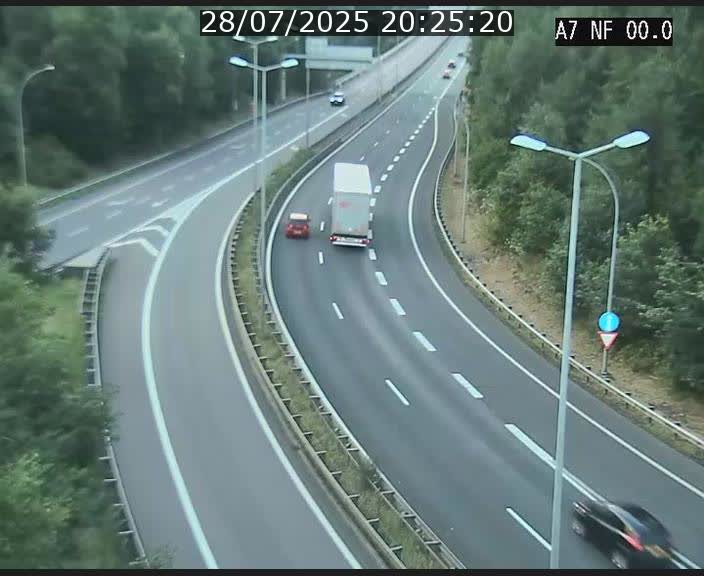 Caméra autoroute Luxembourg A7 - Echangeur A1/A7 Grünewald direction Tunnel Stafelter