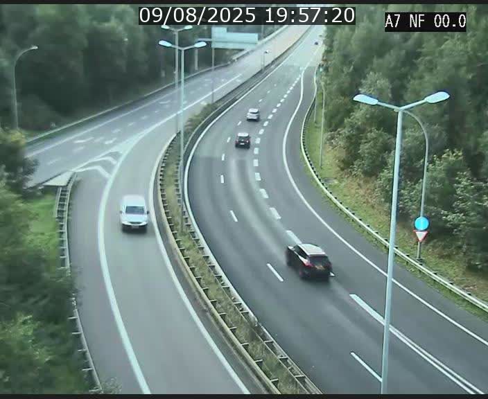 Caméra autoroute Luxembourg A7 - Echangeur A1/A7 Grünewald direction Tunnel Stafelter