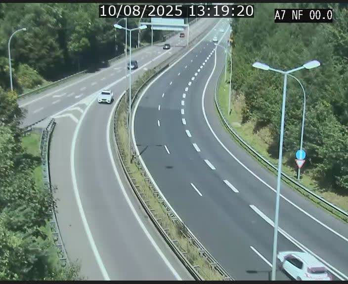 Caméra autoroute Luxembourg A7 - Echangeur A1/A7 Grünewald direction Tunnel Stafelter