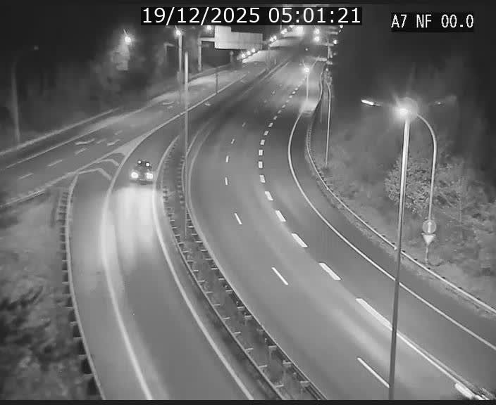 <h2>Caméra autoroute Luxembourg A7 - Echangeur A1/A7 Grünewald direction Tunnel Stafelter</h2>