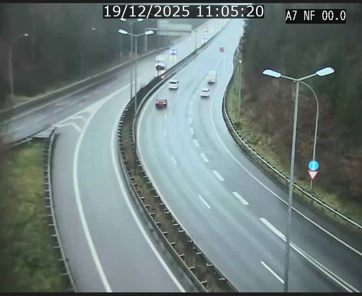 <h2>Caméra autoroute Luxembourg A7 - Echangeur A1/A7 Grünewald direction Tunnel Stafelter</h2>