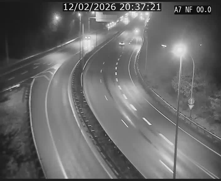 <h2>Caméra autoroute Luxembourg A7 - Echangeur A1/A7 Grünewald direction Tunnel Stafelter</h2>
