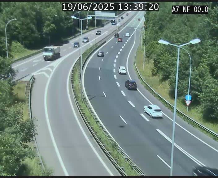 <h2>Caméra autoroute Luxembourg A7 - Echangeur A1/A7 Grünewald direction Tunnel Stafelter</h2>
