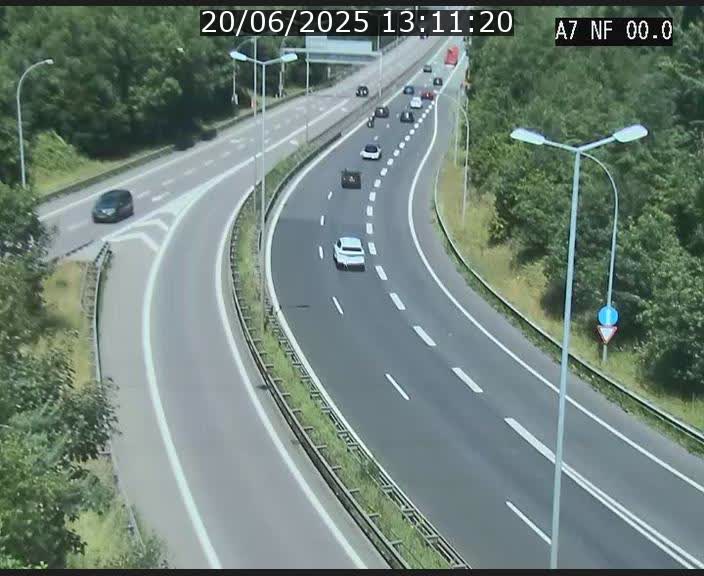 <h2>Caméra autoroute Luxembourg A7 - Echangeur A1/A7 Grünewald direction Tunnel Stafelter</h2>