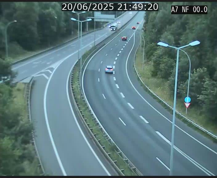 <h2>Caméra autoroute Luxembourg A7 - Echangeur A1/A7 Grünewald direction Tunnel Stafelter</h2>