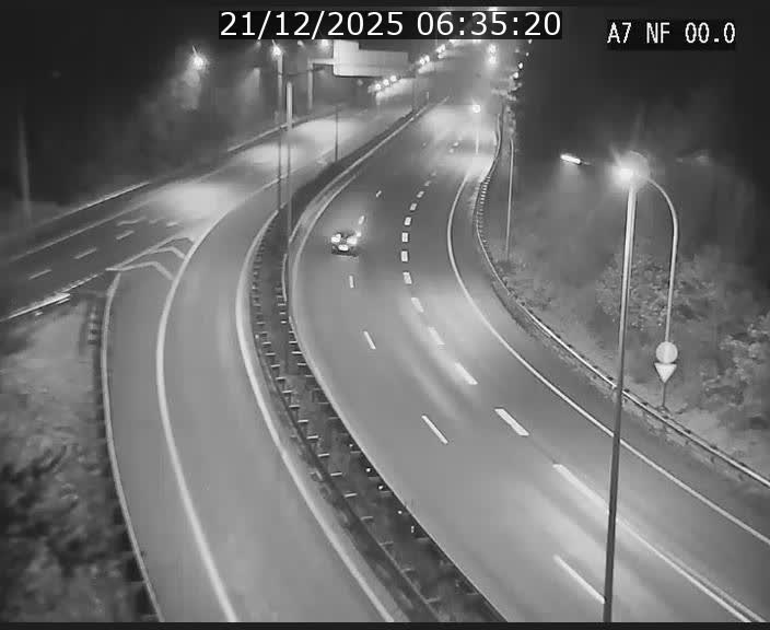 <h2>Caméra autoroute Luxembourg A7 - Echangeur A1/A7 Grünewald direction Tunnel Stafelter</h2>