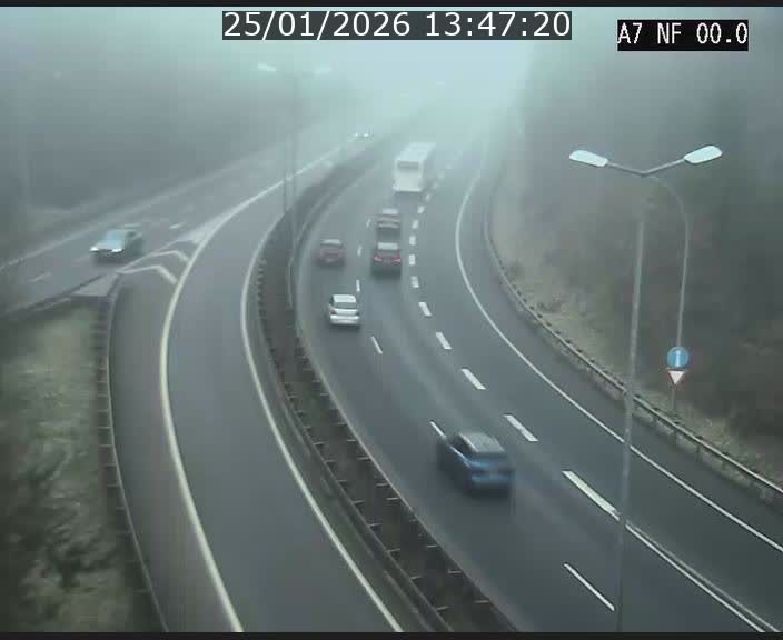 <h2>Caméra autoroute Luxembourg A7 - Echangeur A1/A7 Grünewald direction Tunnel Stafelter</h2>