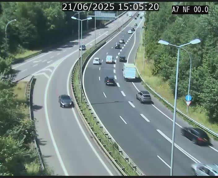 <h2>Caméra autoroute Luxembourg A7 - Echangeur A1/A7 Grünewald direction Tunnel Stafelter</h2>