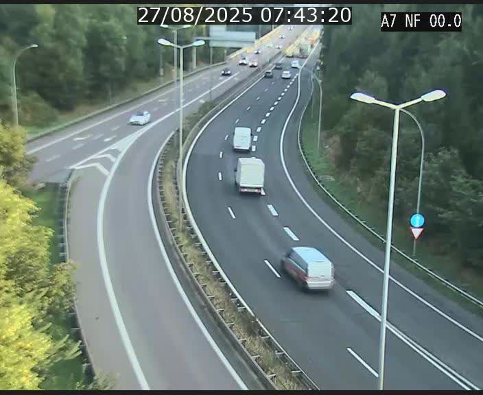 <h2>Caméra autoroute Luxembourg A7 - Echangeur A1/A7 Grünewald direction Tunnel Stafelter</h2>