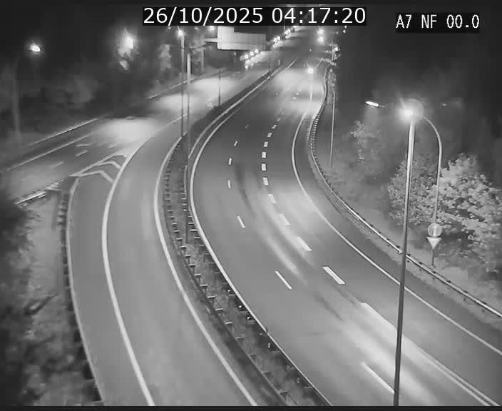 <h2>Caméra autoroute Luxembourg A7 - Echangeur A1/A7 Grünewald direction Tunnel Stafelter</h2>