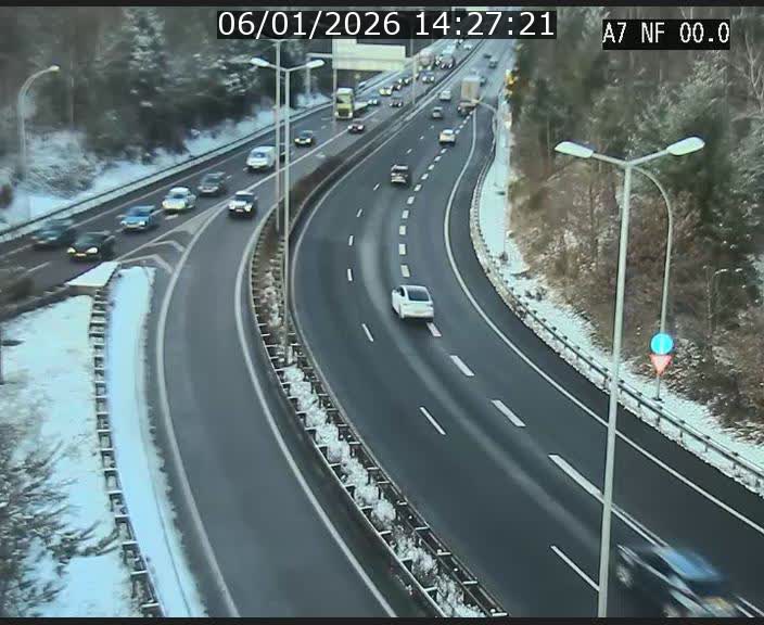 <h2>Caméra autoroute Luxembourg A7 - Echangeur A1/A7 Grünewald direction Tunnel Stafelter</h2>