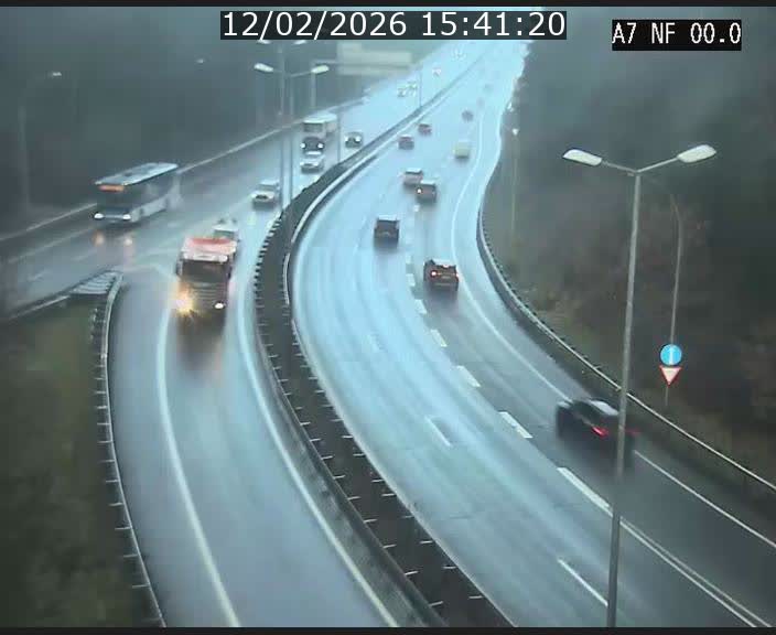 <h2>Caméra autoroute Luxembourg A7 - Echangeur A1/A7 Grünewald direction Tunnel Stafelter</h2>