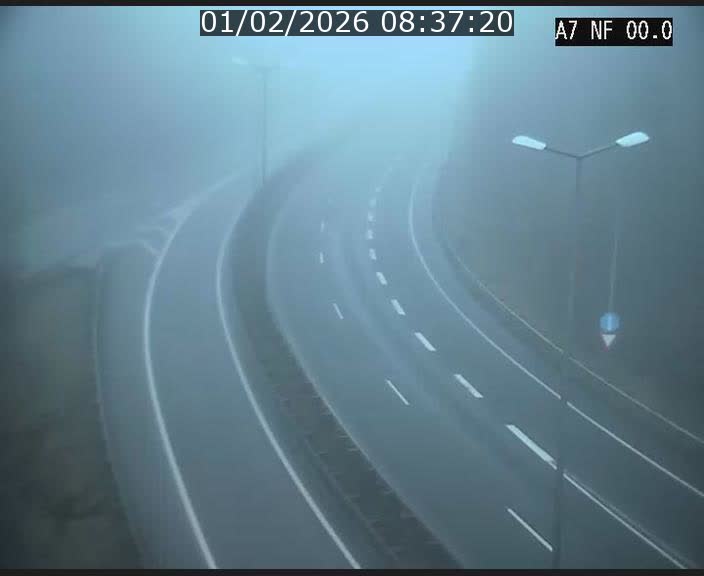<h2>Caméra autoroute Luxembourg A7 - Echangeur A1/A7 Grünewald direction Tunnel Stafelter</h2>
