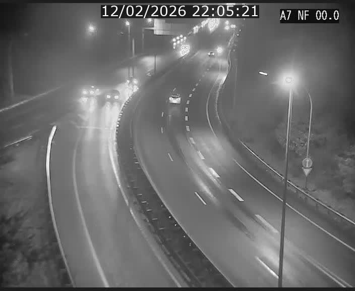<h2>Caméra autoroute Luxembourg A7 - Echangeur A1/A7 Grünewald direction Tunnel Stafelter</h2>