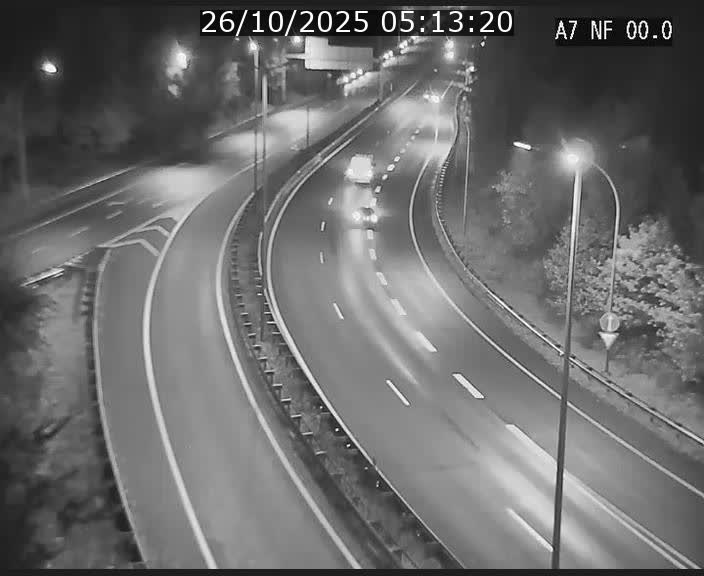 <h2>Caméra autoroute Luxembourg A7 - Echangeur A1/A7 Grünewald direction Tunnel Stafelter</h2>