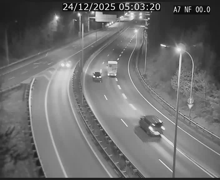 <h2>Caméra autoroute Luxembourg A7 - Echangeur A1/A7 Grünewald direction Tunnel Stafelter</h2>