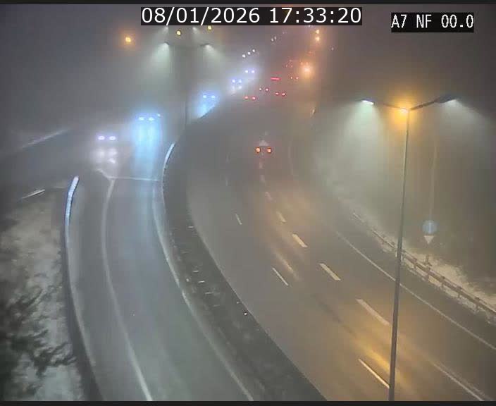 <h2>Caméra autoroute Luxembourg A7 - Echangeur A1/A7 Grünewald direction Tunnel Stafelter</h2>