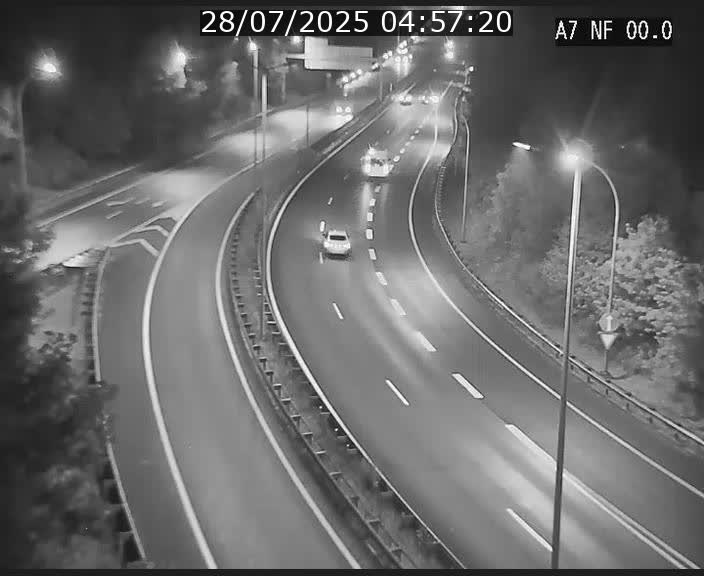 <h2>Caméra autoroute Luxembourg A7 - Echangeur A1/A7 Grünewald direction Tunnel Stafelter</h2>