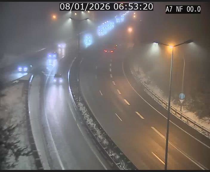 <h2>Caméra autoroute Luxembourg A7 - Echangeur A1/A7 Grünewald direction Tunnel Stafelter</h2>