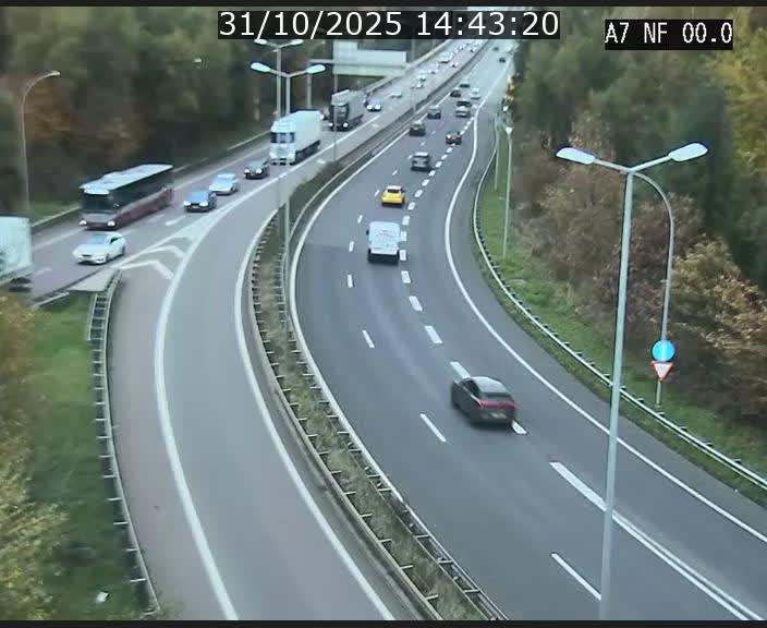 <h2>Caméra autoroute Luxembourg A7 - Echangeur A1/A7 Grünewald direction Tunnel Stafelter</h2>