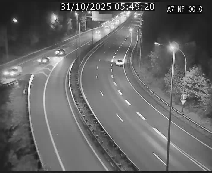 <h2>Caméra autoroute Luxembourg A7 - Echangeur A1/A7 Grünewald direction Tunnel Stafelter</h2>
