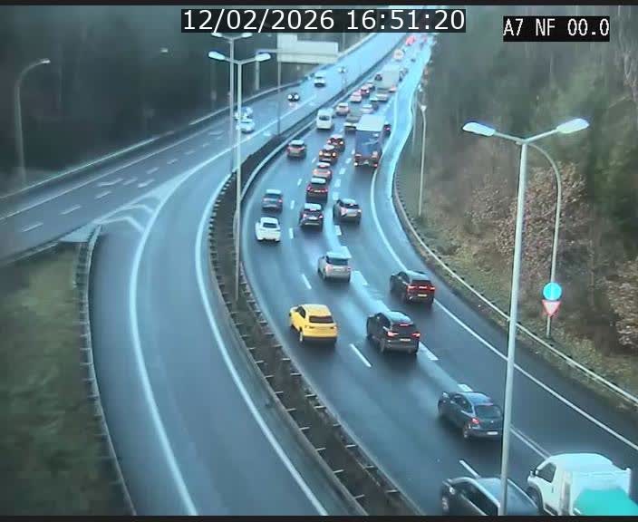 <h2>Caméra autoroute Luxembourg A7 - Echangeur A1/A7 Grünewald direction Tunnel Stafelter</h2>