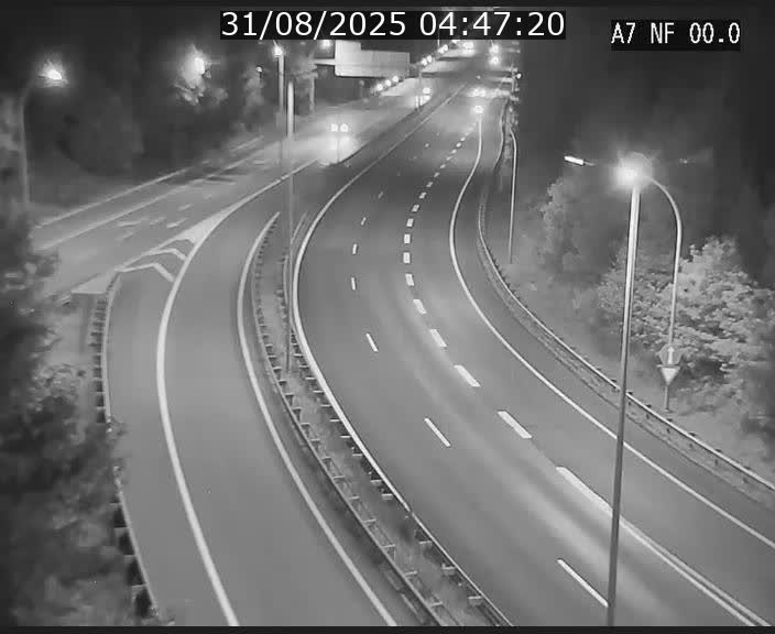 <h2>Caméra autoroute Luxembourg A7 - Echangeur A1/A7 Grünewald direction Tunnel Stafelter</h2>