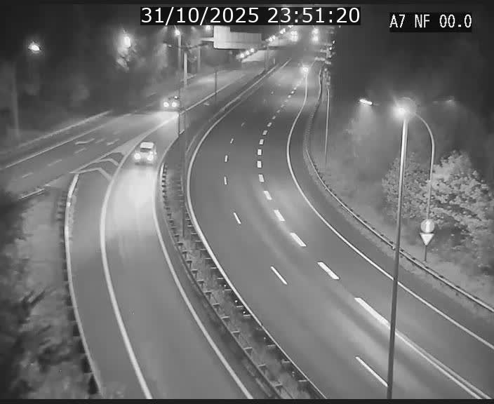 <h2>Caméra autoroute Luxembourg A7 - Echangeur A1/A7 Grünewald direction Tunnel Stafelter</h2>