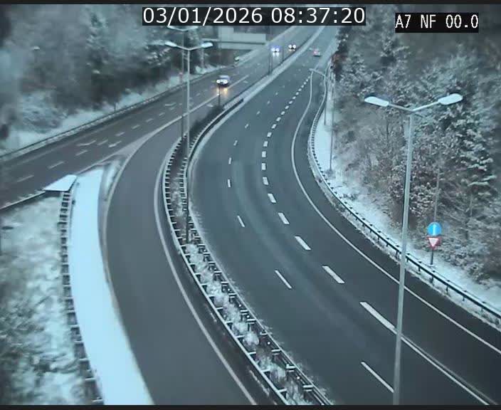 <h2>Caméra autoroute Luxembourg A7 - Echangeur A1/A7 Grünewald direction Tunnel Stafelter</h2>
