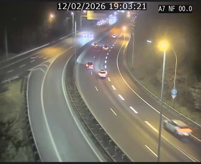 <h2>Caméra autoroute Luxembourg A7 - Echangeur A1/A7 Grünewald direction Tunnel Stafelter</h2>