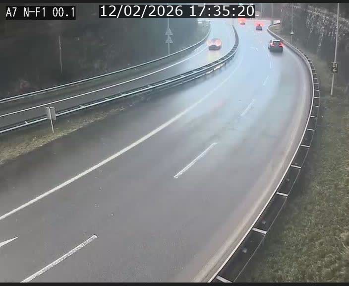 <h2>Webcam autoroute Luxembourg A7 située dans la sortie 1 Waldhof, vers la N11, avant le Tunnel Stafelter</h2>
