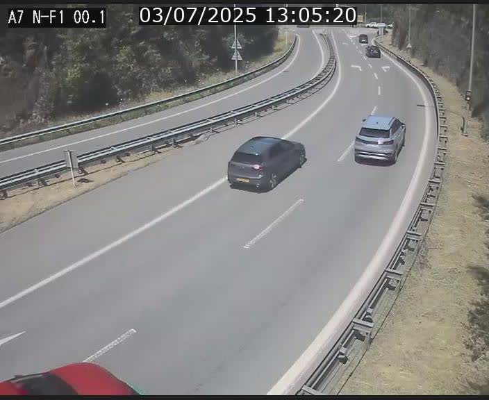 Webcam autoroute Luxembourg A7 située dans la sortie 1 Waldhof, vers la N11, avant le Tunnel Stafelter