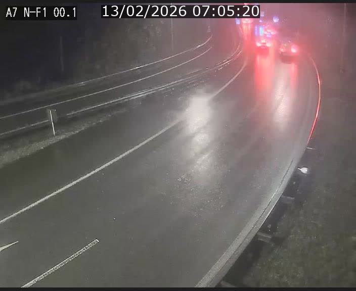 <h2>Webcam autoroute Luxembourg A7 située dans la sortie 1 Waldhof, vers la N11, avant le Tunnel Stafelter</h2>
