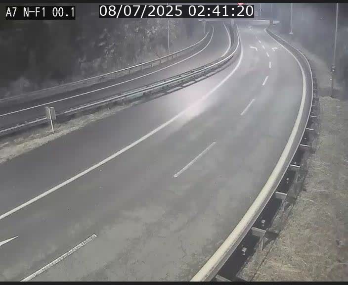 Webcam autoroute Luxembourg A7 située dans la sortie 1 Waldhof, vers la N11, avant le Tunnel Stafelter