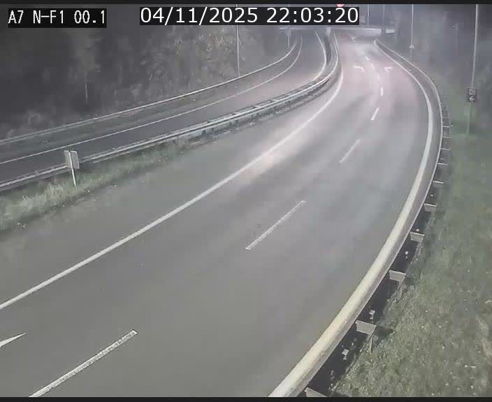 <h2>Webcam autoroute Luxembourg A7 située dans la sortie 1 Waldhof, vers la N11, avant le Tunnel Stafelter</h2>