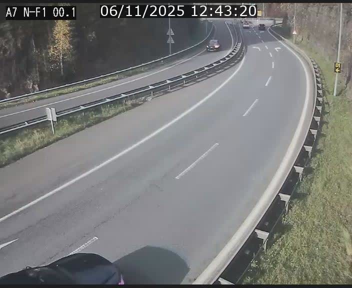 Webcam autoroute Luxembourg A7 située dans la sortie 1 Waldhof, vers la N11, avant le Tunnel Stafelter