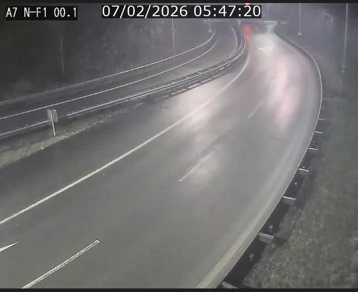 <h2>Webcam autoroute Luxembourg A7 située dans la sortie 1 Waldhof, vers la N11, avant le Tunnel Stafelter</h2>