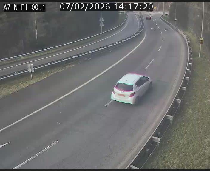 <h2>Webcam autoroute Luxembourg A7 située dans la sortie 1 Waldhof, vers la N11, avant le Tunnel Stafelter</h2>