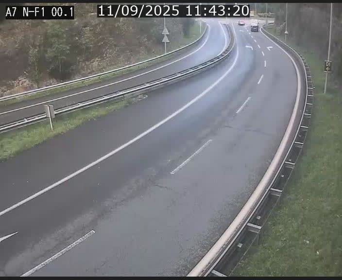 <h2>Webcam autoroute Luxembourg A7 située dans la sortie 1 Waldhof, vers la N11, avant le Tunnel Stafelter</h2>