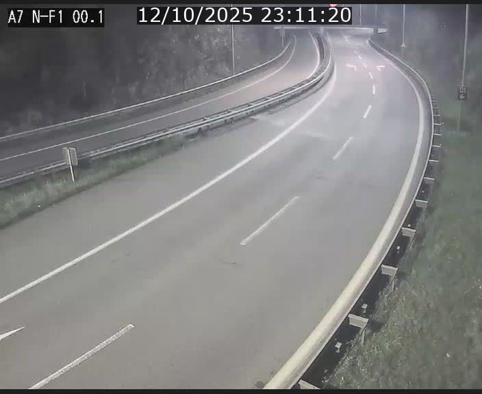 <h2>Webcam autoroute Luxembourg A7 située dans la sortie 1 Waldhof, vers la N11, avant le Tunnel Stafelter</h2>