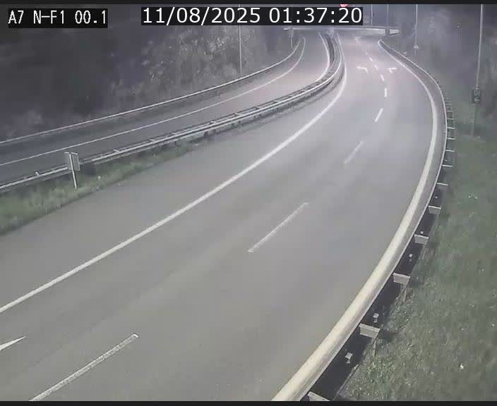 <h2>Webcam autoroute Luxembourg A7 située dans la sortie 1 Waldhof, vers la N11, avant le Tunnel Stafelter</h2>