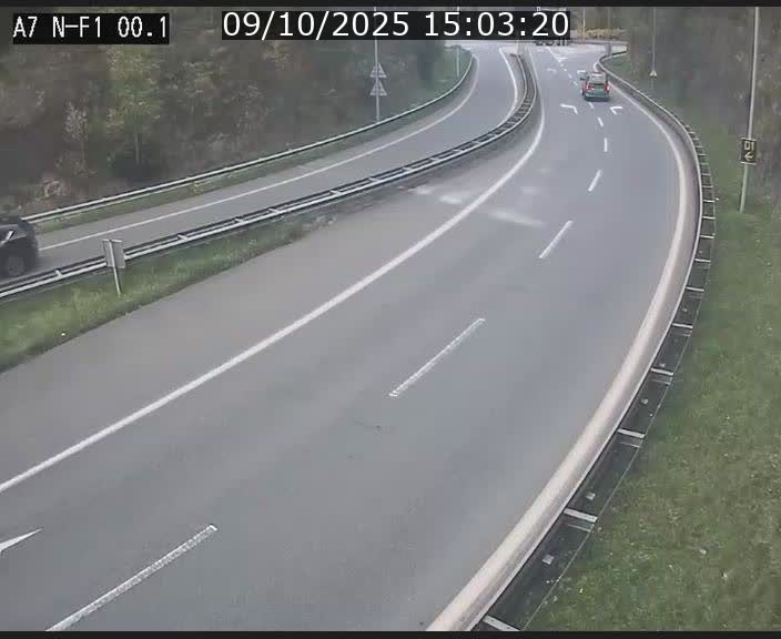 <h2>Webcam autoroute Luxembourg A7 située dans la sortie 1 Waldhof, vers la N11, avant le Tunnel Stafelter</h2>