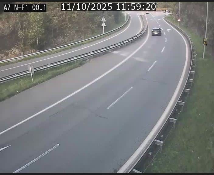 <h2>Webcam autoroute Luxembourg A7 située dans la sortie 1 Waldhof, vers la N11, avant le Tunnel Stafelter</h2>