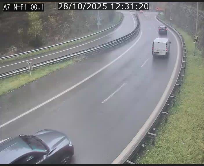 <h2>Webcam autoroute Luxembourg A7 située dans la sortie 1 Waldhof, vers la N11, avant le Tunnel Stafelter</h2>