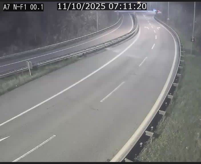 <h2>Webcam autoroute Luxembourg A7 située dans la sortie 1 Waldhof, vers la N11, avant le Tunnel Stafelter</h2>