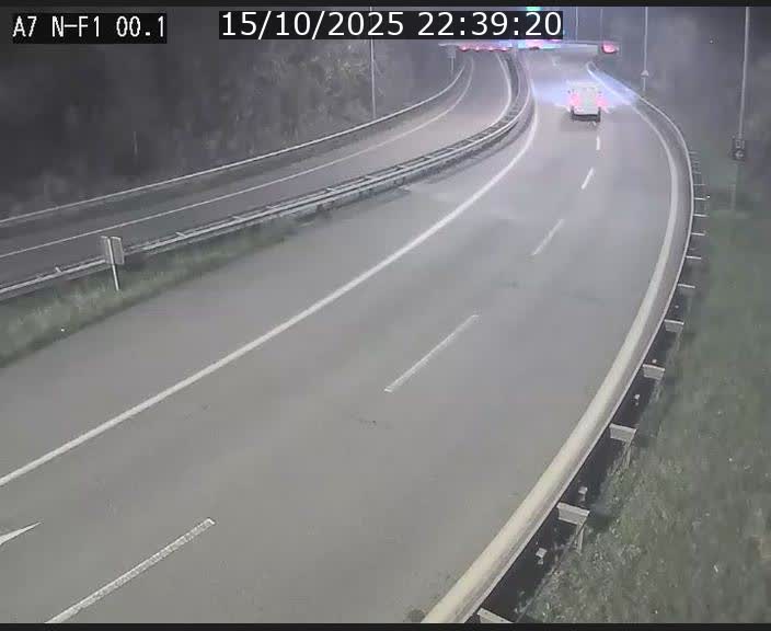 <h2>Webcam autoroute Luxembourg A7 située dans la sortie 1 Waldhof, vers la N11, avant le Tunnel Stafelter</h2>