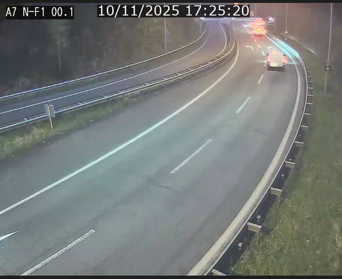 Webcam autoroute Luxembourg A7 située dans la sortie 1 Waldhof, vers la N11, avant le Tunnel Stafelter